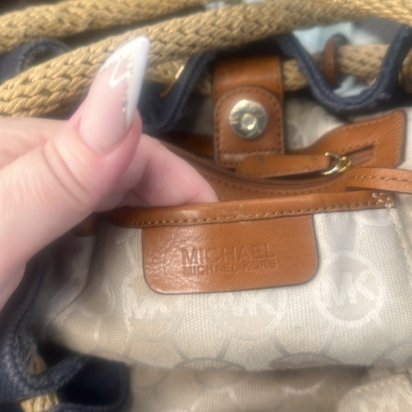 MICHAEL Michael Kors Tote - Marina Canvas - Picture 9 of 11